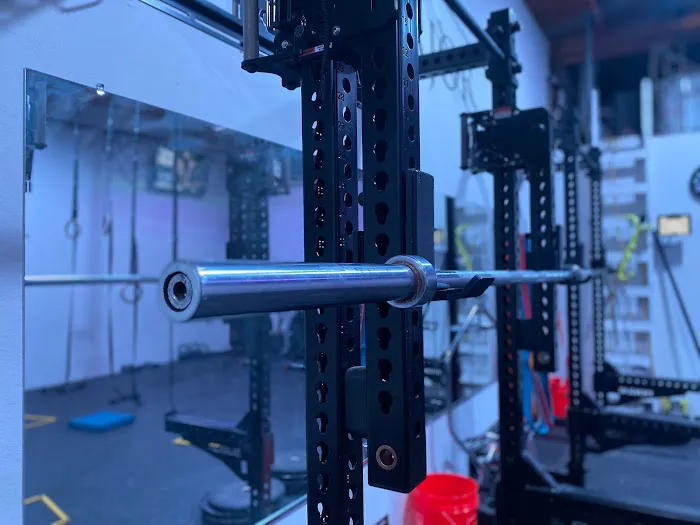 Off The Grid Fit Picture 1