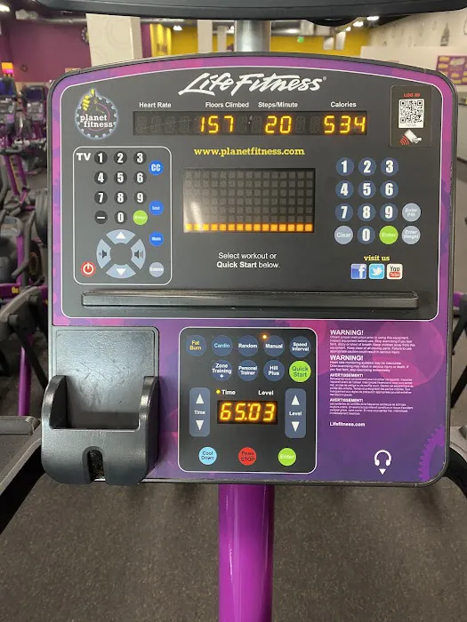 Planet Fitness Picture 2