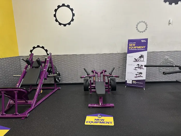 Planet Fitness Picture 8