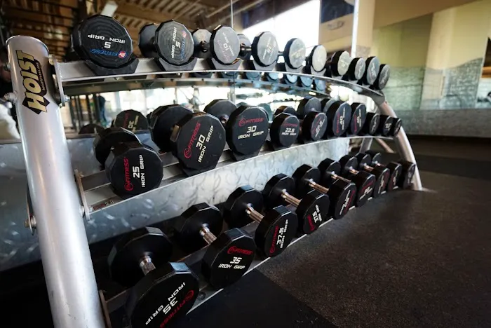 24 Hour Fitness Picture 6