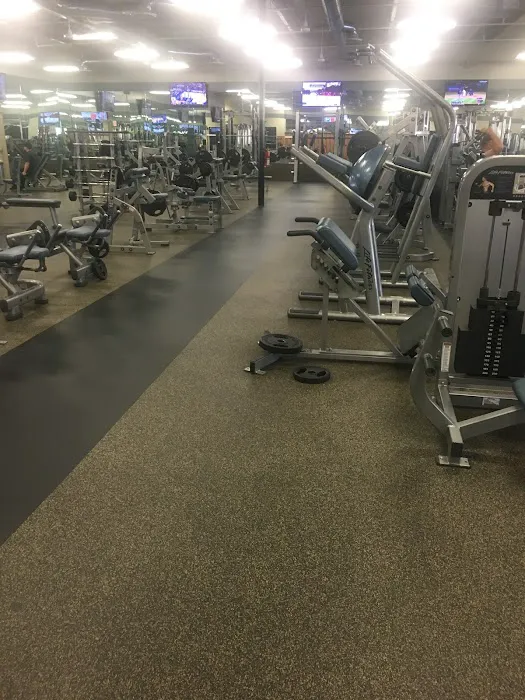 Fitness 19 Picture 9