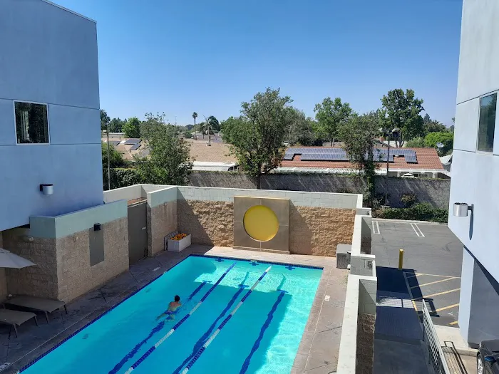 LA Fitness Picture 5