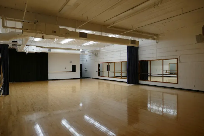 Rush Gymnasium Picture 2