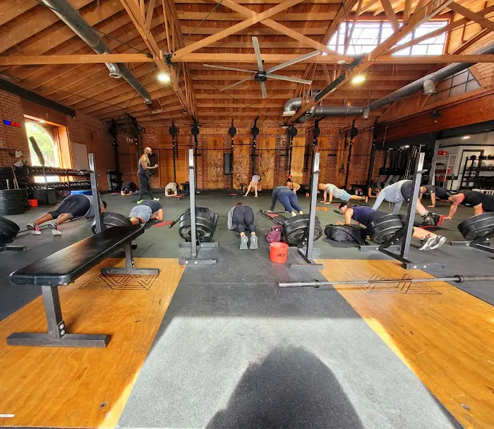 Crown City Fitness Picture 2