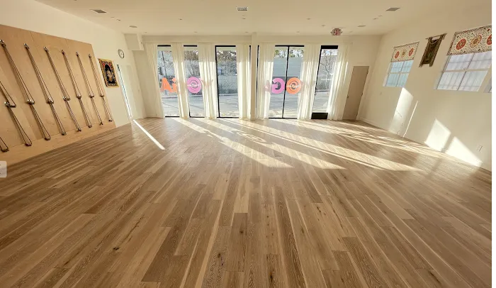 Silverlake Yoga Picture 1