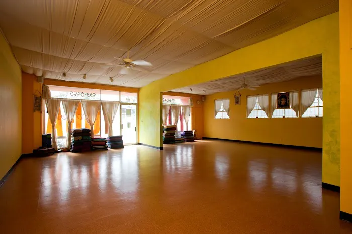 Silverlake Yoga Picture 4