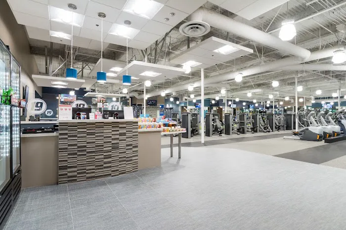 Fitness 19 Picture 3