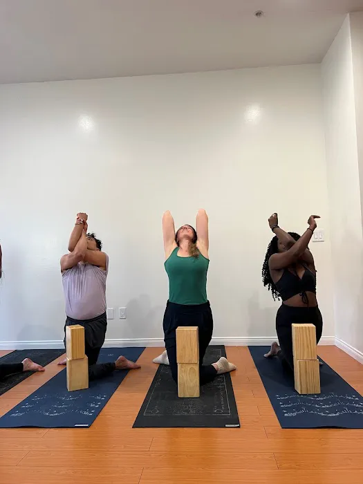 Archetype Yoga - Pasadena, CA Picture 2