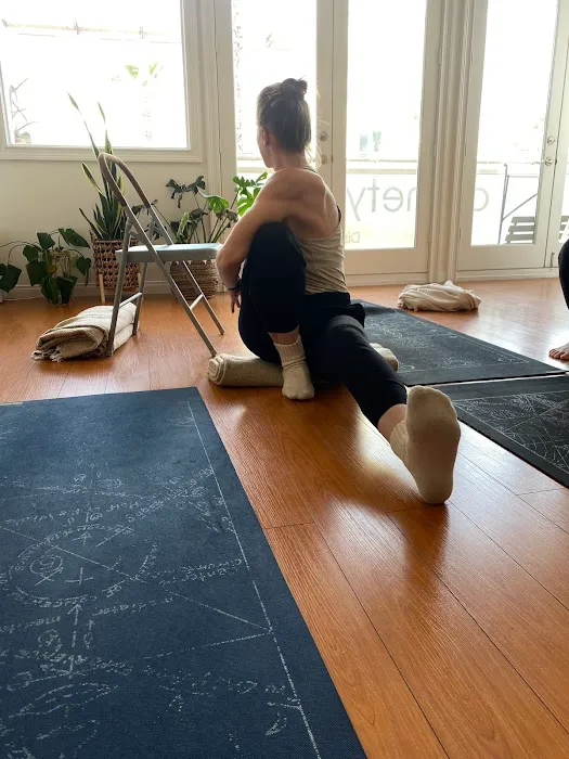 Archetype Yoga - Pasadena, CA Picture 5