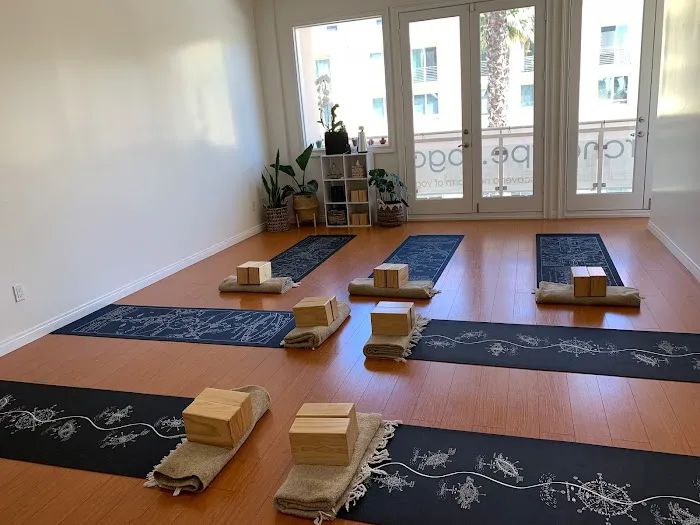 Archetype Yoga - Pasadena, CA Picture 3