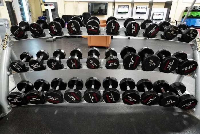 24 Hour Fitness Picture 7