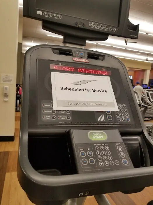 LA Fitness Picture 3