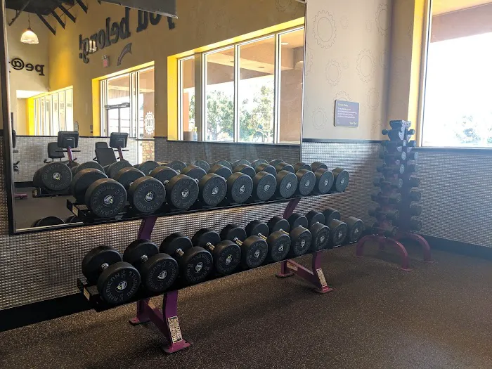 Planet Fitness Picture 6