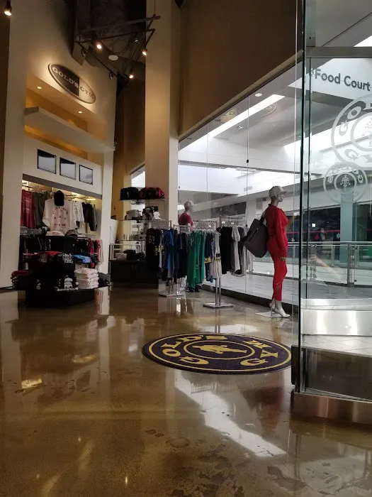 Gold's Gym West Covina Picture 5