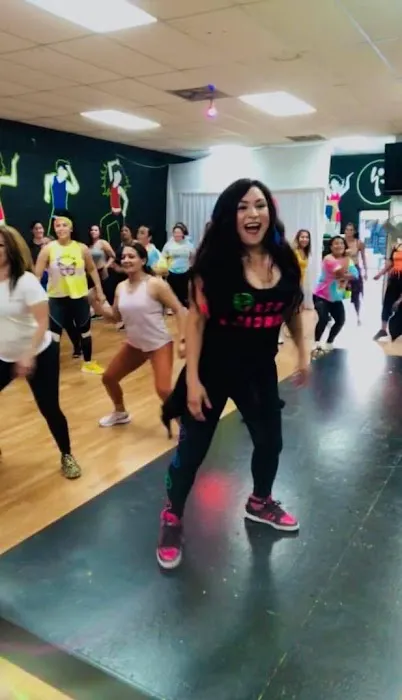 Zumba Addiction Picture 9