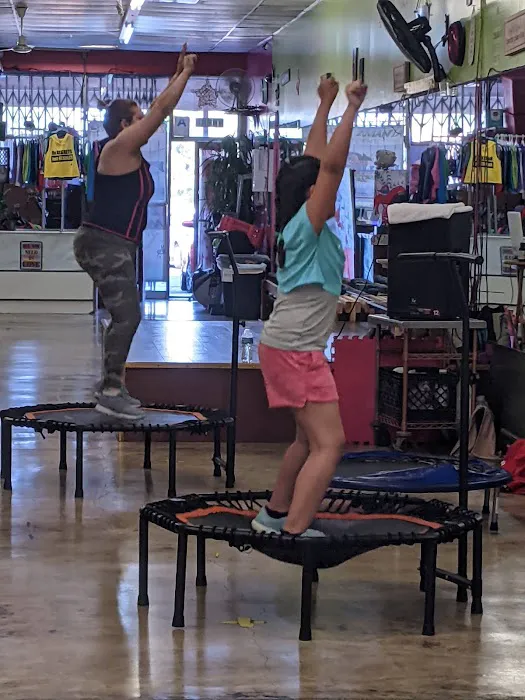 Zumba Mania Fitness Picture 6