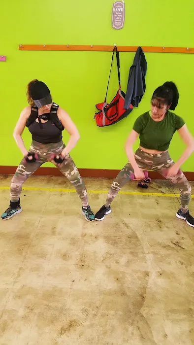 Zumba Mania Fitness Picture 8