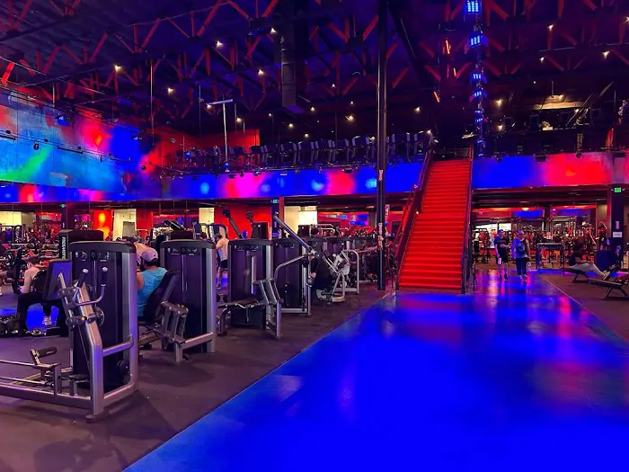 Speakeasy Fitness - Los Angeles Picture 1