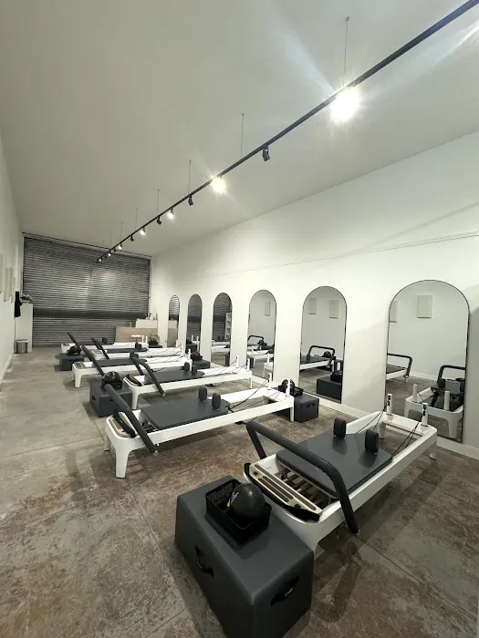 Flow Pilates Picture 1