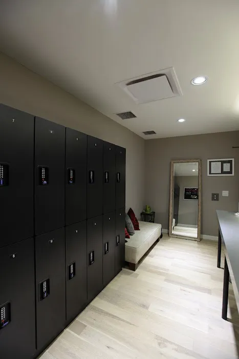 D&A Flying Yoga / Bungee Fitness / Pole Dance Picture 2