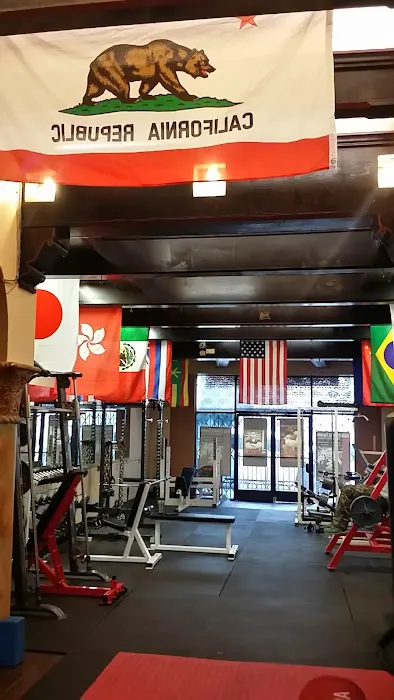 Kekoa Strength Training Picture 5