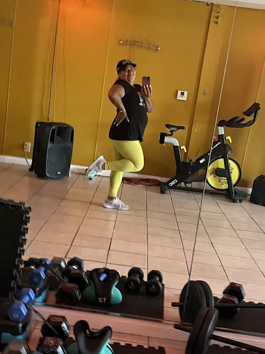 Fitness and Nutricion Renovada en Crisis Picture 3