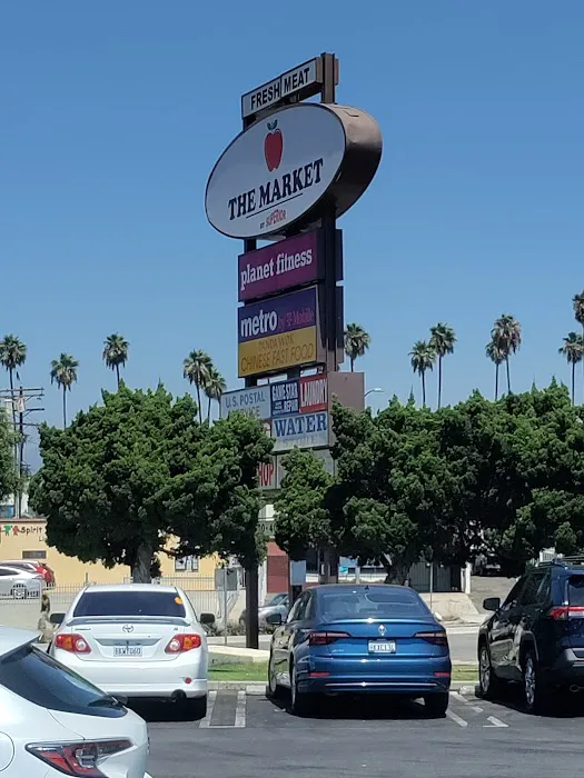 Planet Fitness Picture 7