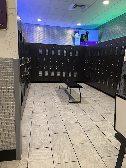 Planet Fitness Picture 1