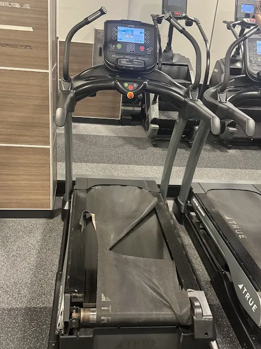 24 Hour Fitness Picture 2