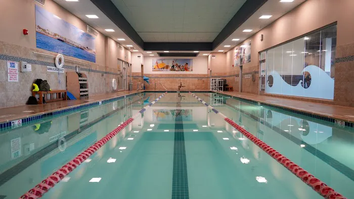 24 Hour Fitness Picture 6