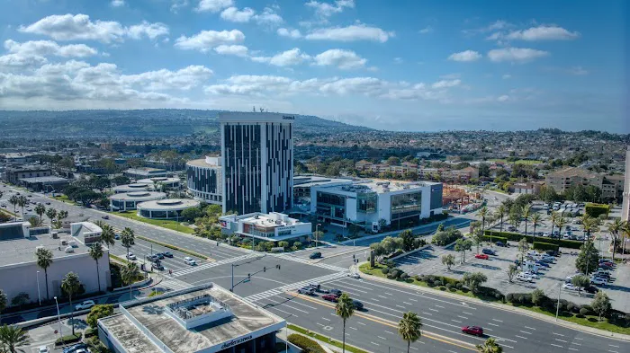 24 Hour Fitness Picture 5