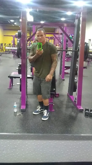 Planet Fitness Picture 1