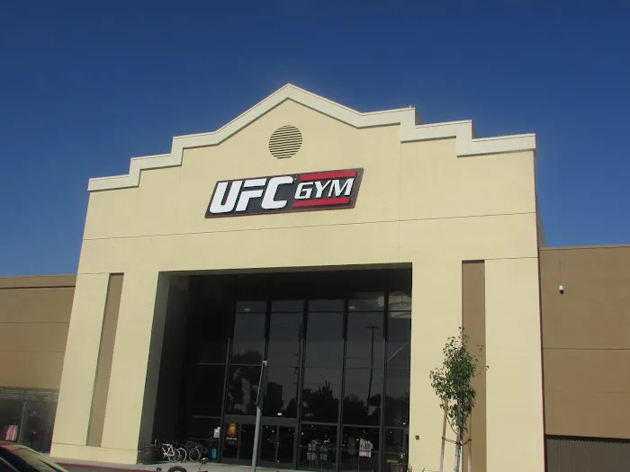 UFC GYM Torrance Picture 7