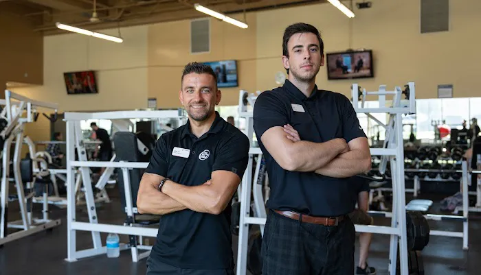 24 Hour Fitness Picture 2