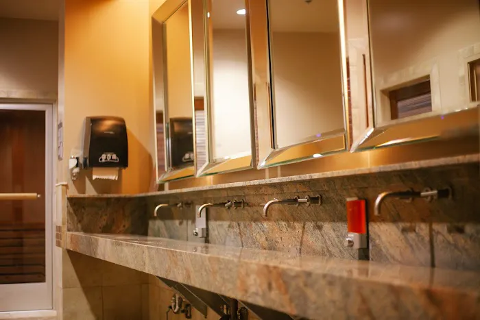 Southbay Woman Gym and Day Spa Picture 7