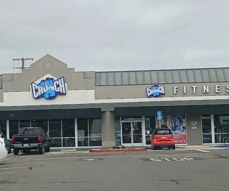 Crunch Fitness - Huntington Beach