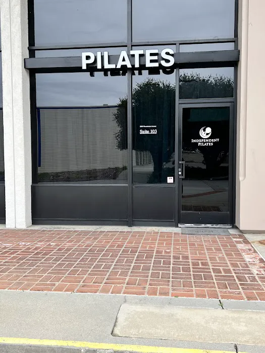 INDEPENDENT PILATES Picture 4