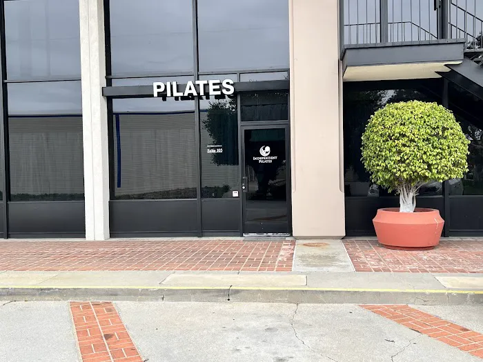 INDEPENDENT PILATES Picture 5
