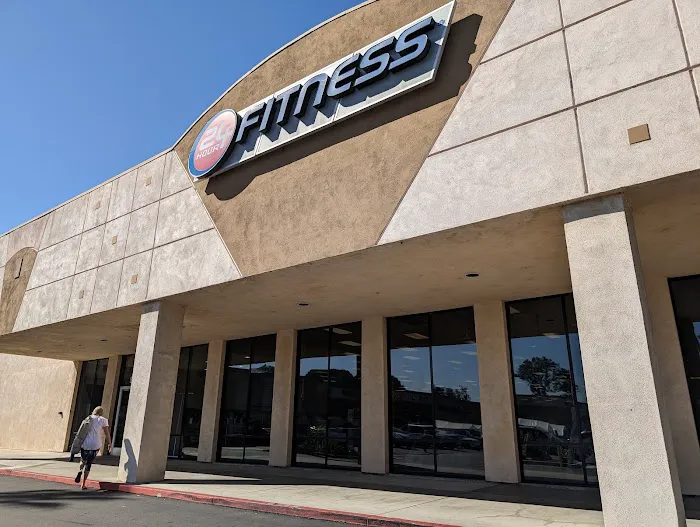 24 Hour Fitness Picture 8