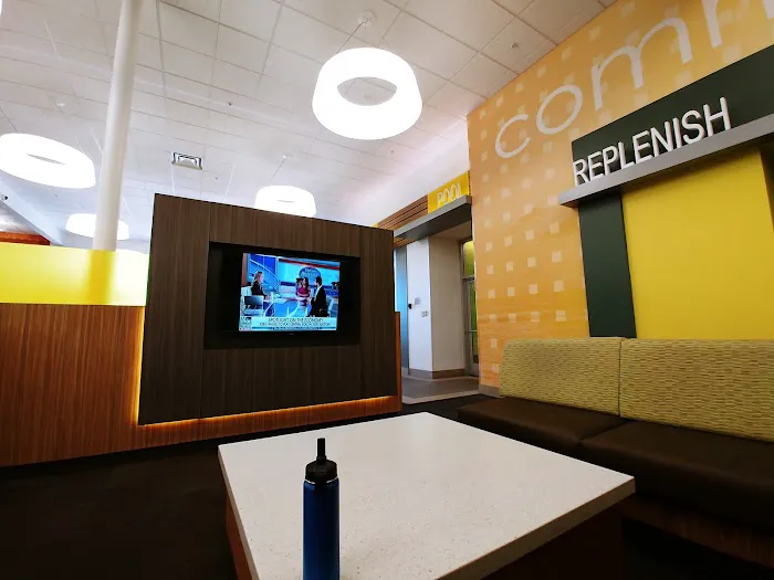 LA Fitness Picture 3