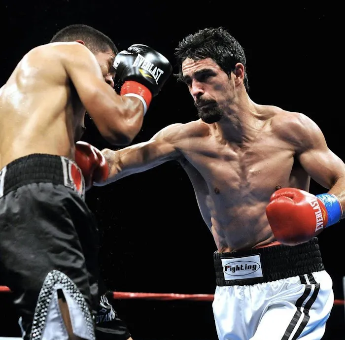 Paulie Boxing Picture 1