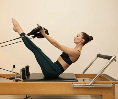 Private Pilates with Joroseflows