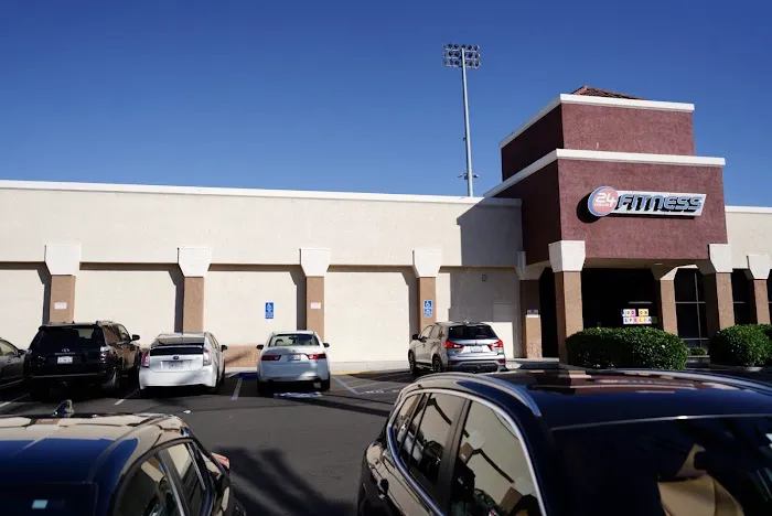 24 Hour Fitness Picture 7