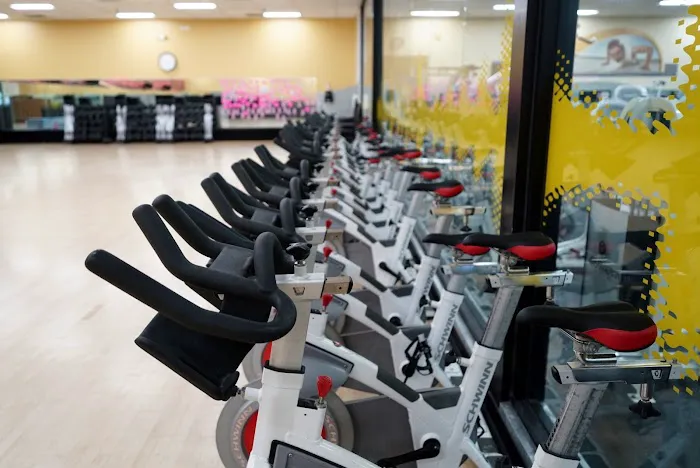 24 Hour Fitness Picture 6