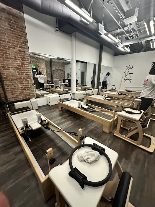 Pilates Sculpt Picture 2