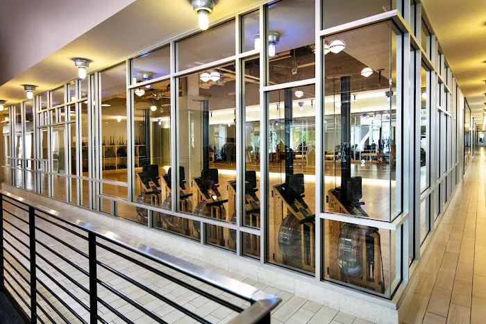 Equinox Pasadena Picture 9