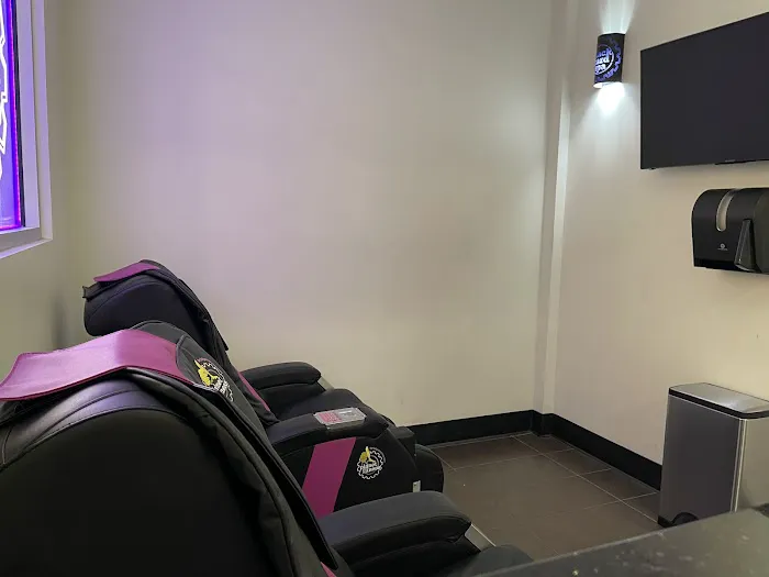Planet Fitness Picture 2