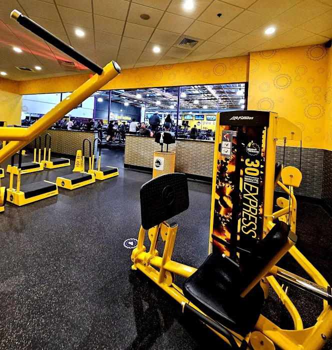 Planet Fitness Picture 5