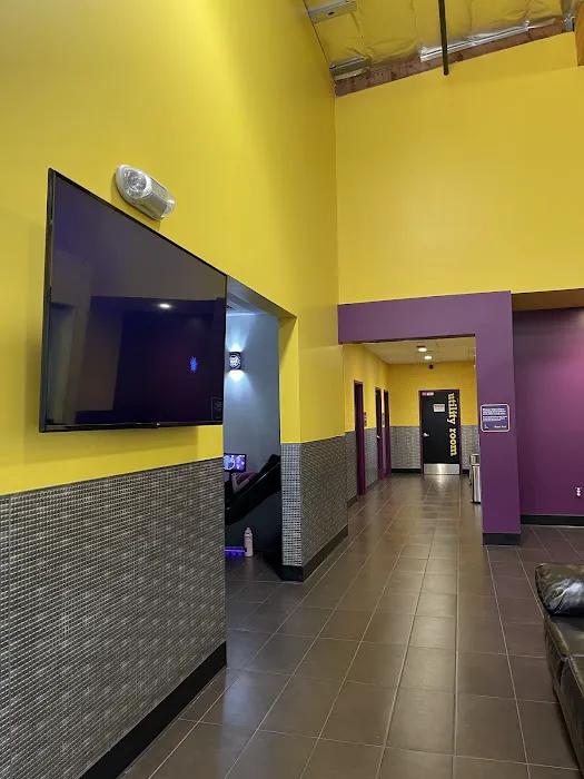 Planet Fitness Picture 4