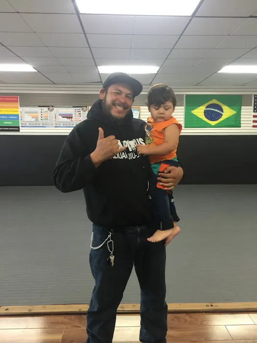 Champions Fight Academy 🥊Boxing 🥋Jiu-Jitsu 👊🏼 Muay Thai Picture 6